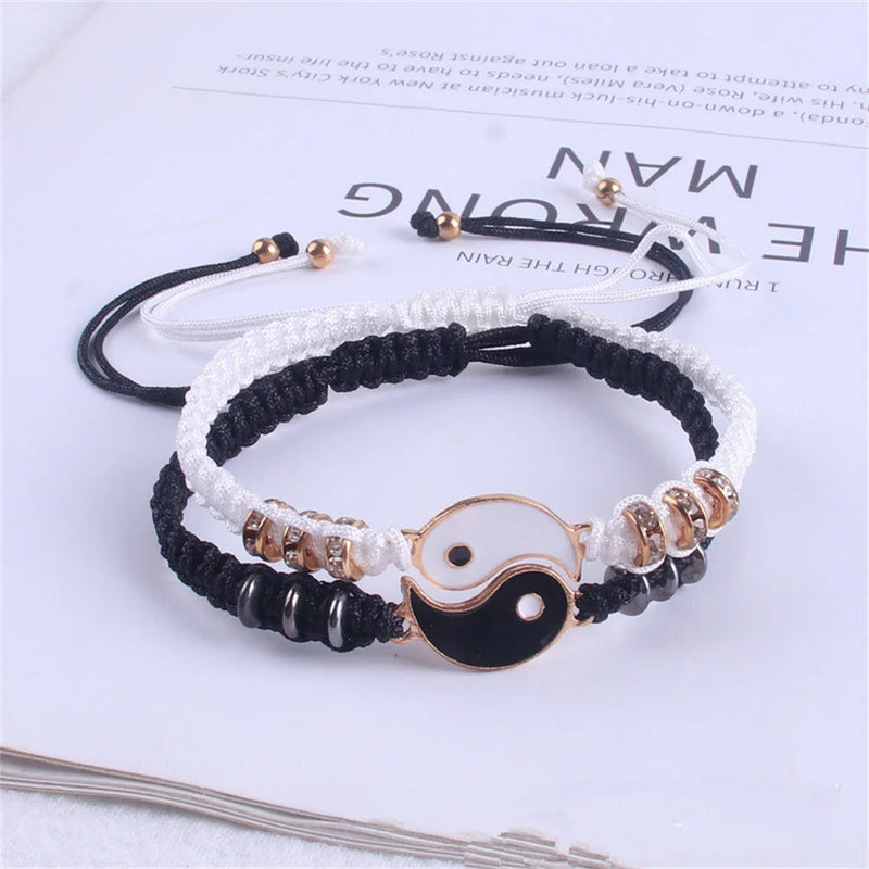 Pulseiras para dois yin yang